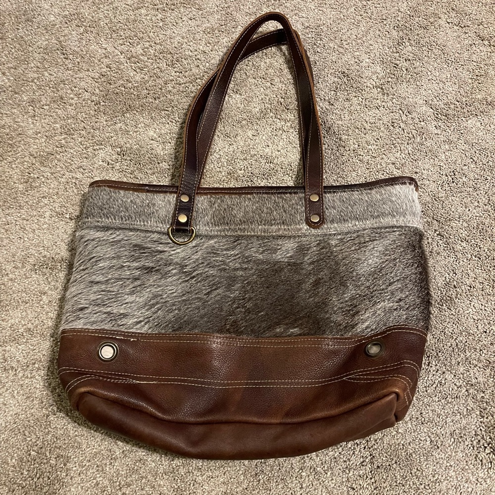 Myra Purse